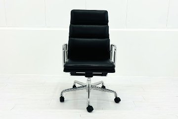 Herman Miller Eames イームズソフトパッドマネジメントチェア 中古 チャールズ&レイ・イームズ ハーマンミラー 皮革 正規品の画像