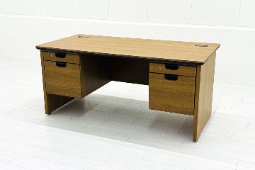 オカムラ 役員デスク 中古 DX-4N 両袖机 役員机 中古デスク 高級家具 エグゼクティブデスク 中古オフィス家具 DX051F-MM18の画像