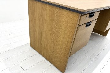オカムラ 役員デスク 中古 DX-4N 両袖机 役員机 中古デスク 高級家具 エグゼクティブデスク 中古オフィス家具 DX051F-MM18の画像