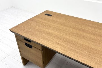 オカムラ 役員デスク 中古 DX-4N 両袖机 役員机 中古デスク 高級家具 エグゼクティブデスク 中古オフィス家具 DX051F-MM18の画像