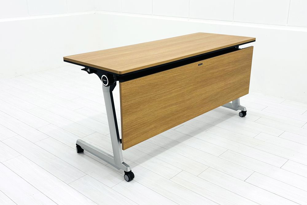 Elegasta オカムラ エレガスタ 中古 フォールディングテーブル ミーティングテーブル 折りたたみテーブル 中古オフィス家具 1500/600/720の画像