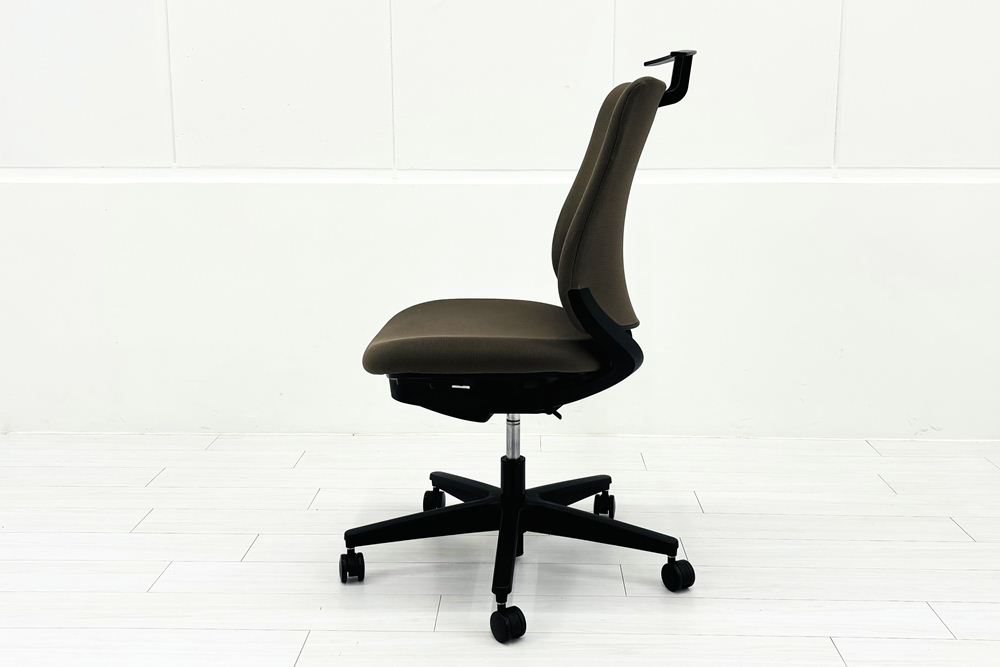 コクヨ ミトラチェア 2024年製 中古 スタンダードバック ミトラ2 KOKUYO 背メッシュ 肘無 中古事務椅子 中古オフィス家具 ソフトベージュの画像