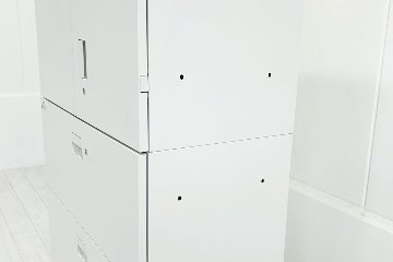 イトーキ eSキャビネット(エスキャビネット)ト 中古 上下セット 3段ラテラル+両開き書庫 キャビネット ホワイト シリンダー錠 900/450/2135の画像