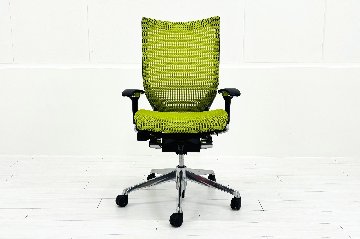中古 バロンチェア オカムラ OKAMURA Baron 中古オフィス家具 ハイバックメッシュ 可動肘 ライムグリーンの画像