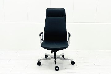 【4脚セット】革張り ファブレチェア コクヨ 中古 2025年製 エグゼクティブチェア 役員チェア 中古オフィス家具 ブラックの画像