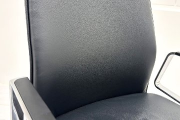 【4脚セット】革張り ファブレチェア コクヨ 中古 2025年製 エグゼクティブチェア 役員チェア 中古オフィス家具 ブラックの画像