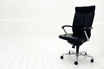 【ポリッシュ脚ピカピカ磨き有！】 イトーキ プレクサスチェア 中古 役員チェア ハイバック エグゼクティブチェア 中古オフィス家具の画像