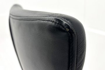 【ポリッシュ脚ピカピカ磨き有！】 イトーキ プレクサスチェア 中古 役員チェア ハイバック エグゼクティブチェア 中古オフィス家具の画像