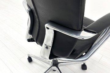 【ポリッシュ脚ピカピカ磨き有！】 イトーキ プレクサスチェア 中古 役員チェア ハイバック エグゼクティブチェア 中古オフィス家具の画像