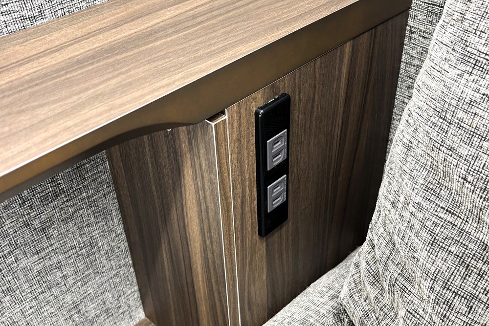 オリバー ブースソファ ワークブース 中古 パーテーション ラウンジソファ 1人用ソファ 中古オフィス家具 920/820/1270の画像