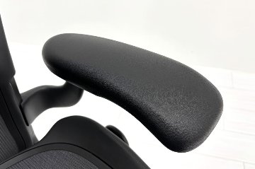 【固定アーム】 ハーマンミラー アーロンチェア リマスタード Bサイズ ライトシリーズ 中古 2018年製 Herman Miller Aeron Chair Remastered グラファイトの画像