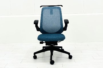 イトーキ ノートチェア 2022年製 中古 ハイバック 可動肘 アジャスタブル肘 ITOKI nort 中古オフィス家具 ダックブルーの画像