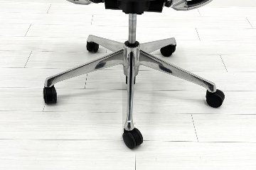 Baron Chair オカムラ バロンチェア 2017年製 中古 固定肘 中古オフィス家具 ローバックメッシュ ブラックの画像