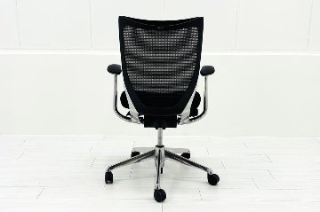 Baron Chair オカムラ バロンチェア 2017年製 中古 固定肘 中古オフィス家具 ローバックメッシュ ブラックの画像