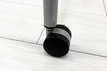 【4脚セット】 イトーキ プリエチェア 中古 ミーティングチェア 多目的チェア スタッキングチェア 中古オフィス家具 背グリーンの画像