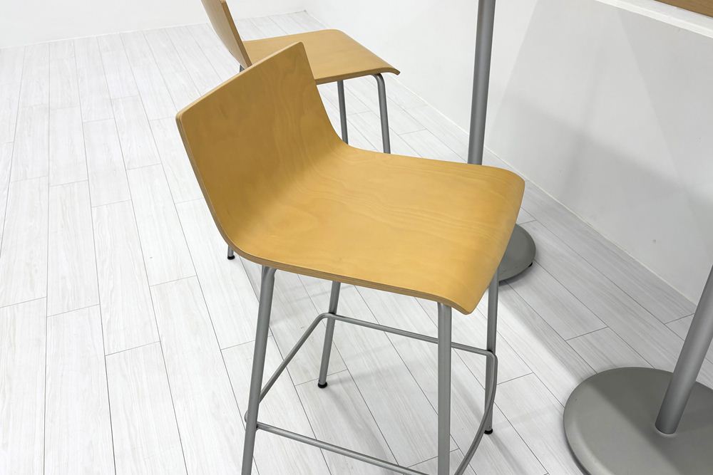 【3点セット】 中古 オカムラ アルトカフェ ハイテーブル ハイチェア 中古オフィス家具 1500/450/1000の画像