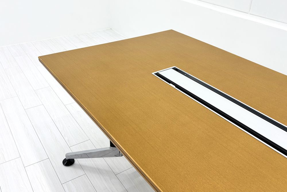 コクヨ WT-300 中古 KOKUYO 小型会議机 ミーティングテーブル 中古オフィス家具 1800/900/720の画像