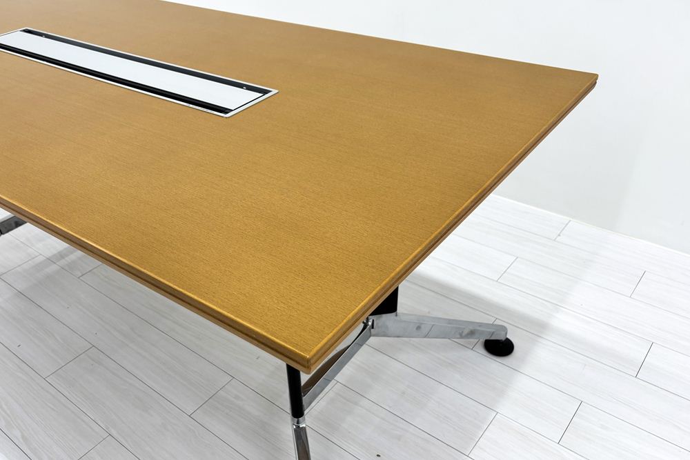コクヨ WT-300 中古 KOKUYO 小型会議机 ミーティングテーブル 中古オフィス家具 1800/900/720の画像