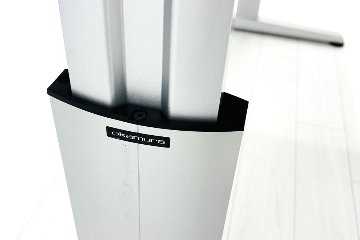 オカムラ リフティオ 中古 昇降テーブル 手動昇降 幅1800 ミーティングテーブル 中古オフィス家具 1800/900/700～1000の画像