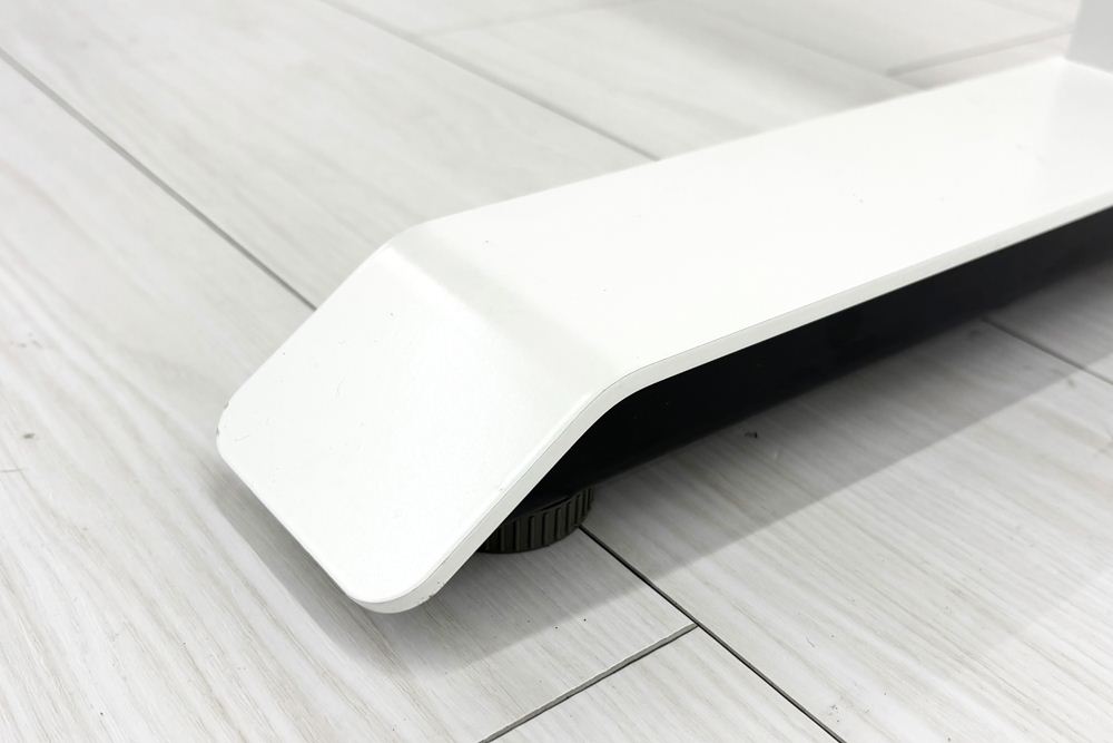 コクヨ シークエンス 幅1350 SEQUENCE 電動昇降デスク 中古デスク 中古机 中古オフィス家具 1350/675/630～1290の画像