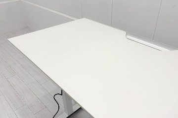 コクヨ シークエンス 幅1350 SEQUENCE 電動昇降デスク 中古デスク 中古机 中古オフィス家具 1350/675/630～1290の画像