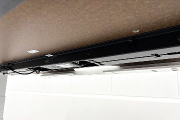 コクヨ シークエンス 幅1350 SEQUENCE 電動昇降デスク 中古デスク 中古机 中古オフィス家具 1350/675/630～1290の画像