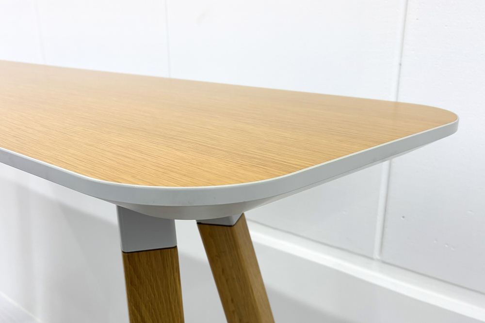 【3点セット】 ノール ロックウェル ハイテーブル＆スツールセット 中古 Knoll Rockwell Unscripted 中古オフィス家具の画像