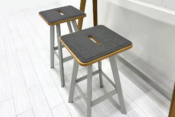 【3点セット】 ノール ロックウェル ハイテーブル＆スツールセット 中古 Knoll Rockwell Unscripted 中古オフィス家具の画像