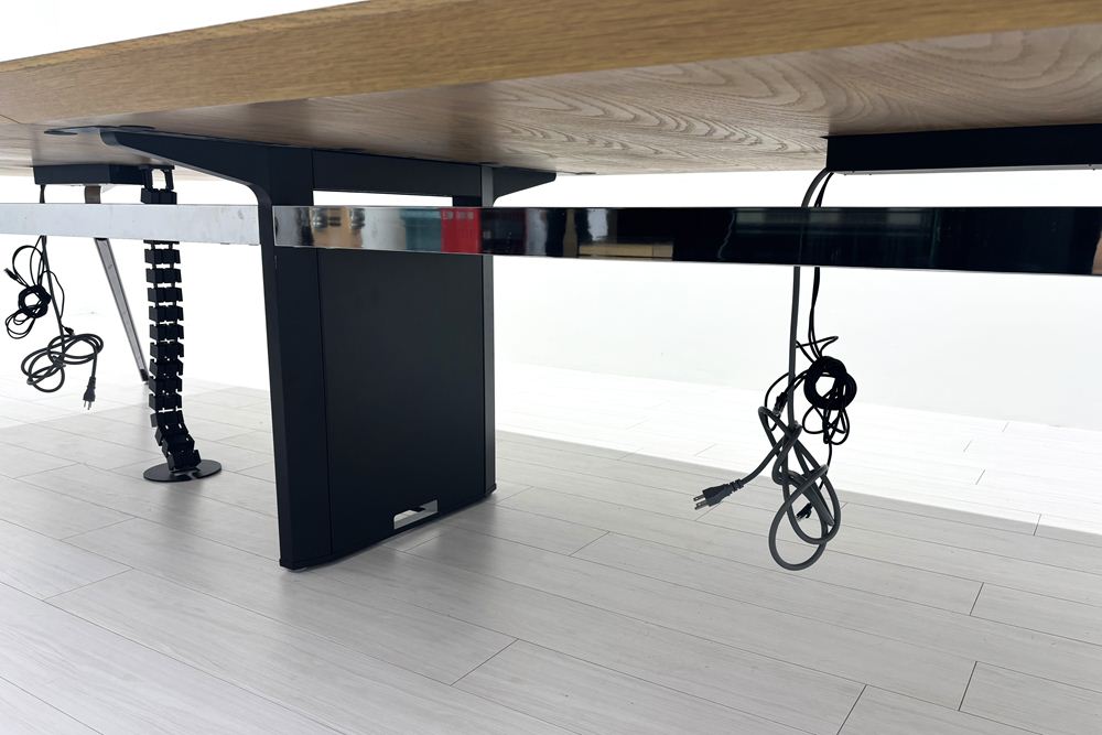 カッシーナ イクスシー ジョイ カンファレンステーブル 中古 Cassina IXC. JOY 大型会議テーブル 会議机 中古オフィス家具 3750/1400/730の画像