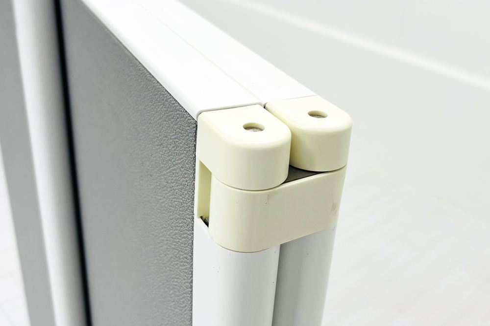 コクヨ 三つ折りパーテーション 中古 中古オフィス家具 間仕切り 3030/460/1500の画像