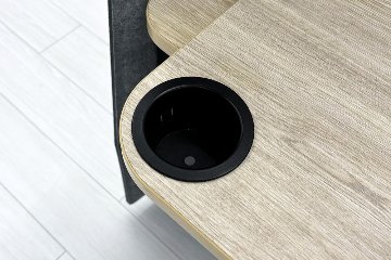 ワークブース 中古 インテント イトーキ ラウンジソファ 1人用ソファ 中古オフィス家具 電源コード付き 998/922/1300の画像