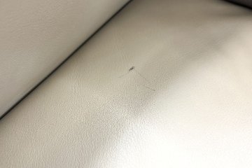 【4脚セット】 オカムラ 中古オフィス家具 NEWFORTY(ニューフォーティ)シリーズ 革張り 2019年製 中古 応接椅子 ミーティングチェア 多目的チェア ライトブラウンの画像