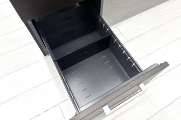 中古役員デスク 中古オフィス家具 ナイキ 両袖机 幅1800 マネージメントデスク 1800/800/720の画像