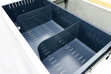 中古キャビネット 3段ラテラル(引き出し)書庫 プラス ホワイト キャビネット 中古オフィス家具 900/450/1125の画像