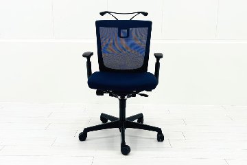 オカムラ 中古 チェア エスクード ESCUDO(エスクード)シリーズ 中古オフィス家具 可動肘 ローバック ブルーの画像