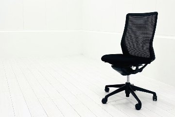 オカムラ 中古オフィス家具 コーラルチェア ハイバックメッシュ 中古 肘無 中古チェア Choral ブラックの画像