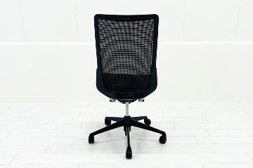 オカムラ 中古オフィス家具 コーラルチェア ハイバックメッシュ 中古 肘無 中古チェア Choral ブラックの画像