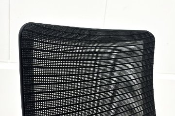オカムラ 中古オフィス家具 コーラルチェア ハイバックメッシュ 中古 肘無 中古チェア Choral ブラックの画像