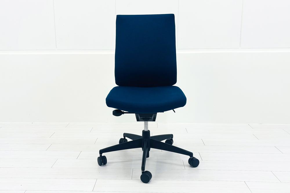 コクヨ Wizard(ウィザード)シリーズ 中古 2020年製 肘無  中古オフィス家具 KOKUYO ターコイズブルーの画像