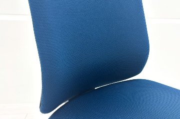 コクヨ Wizard(ウィザード)シリーズ 中古 2020年製 肘無  中古オフィス家具 KOKUYO ターコイズブルーの画像