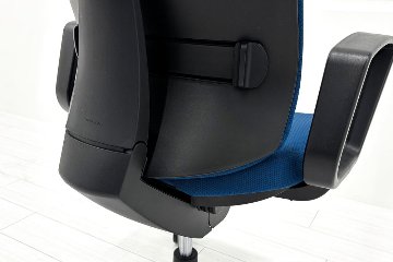 コクヨ ウィザードチェア 中古 2022年製 リング肘 ウィザード3 ローバック 中古オフィス家具 KOKUYO Wizard ブルーの画像