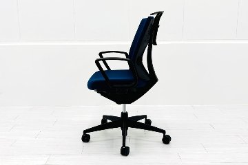 コクヨ ウィザードチェア 中古 2022年製 リング肘 ウィザード3 ローバック 中古オフィス家具 KOKUYO Wizard ブルーの画像
