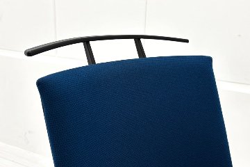 コクヨ ウィザードチェア 中古 2022年製 リング肘 ウィザード3 ローバック 中古オフィス家具 KOKUYO Wizard ブルーの画像