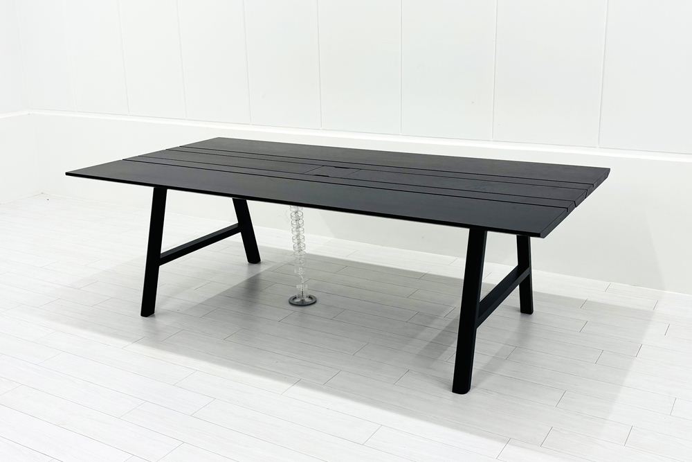 中古会議テーブル BuzziSpace BuzziPicNic バジィ・スペース バジィ・ピクニック 2400/1200/750の画像