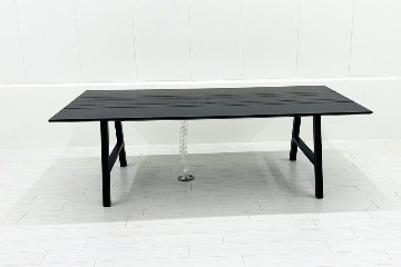 中古会議テーブル BuzziSpace BuzziPicNic バジィ・スペース バジィ・ピクニック 2400/1200/750 【天板傷有】の画像