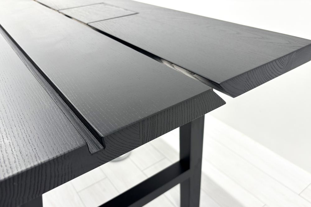 中古デスク Buzzispace BuzziPicNic Desk Table バジィ・スペース バジィ・ピクニック・デスクテーブル 2400/800/750の画像