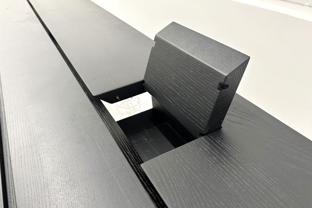 中古デスク Buzzispace BuzziPicNic Desk Table バジィ・スペース バジィ・ピクニック・デスクテーブル 2400/800/750の画像