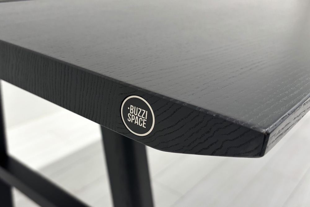 中古デスク Buzzispace BuzziPicNic Desk Table バジィ・スペース バジィ・ピクニック・デスクテーブル 2400/800/750の画像
