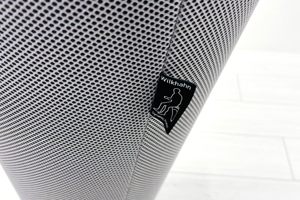 中古 ウィルクハーン スタンドアップ Wilkhahn Stand-up ミーティングチェア 多目的チェア スツール 中古オフィス家具 ライトグレーの画像