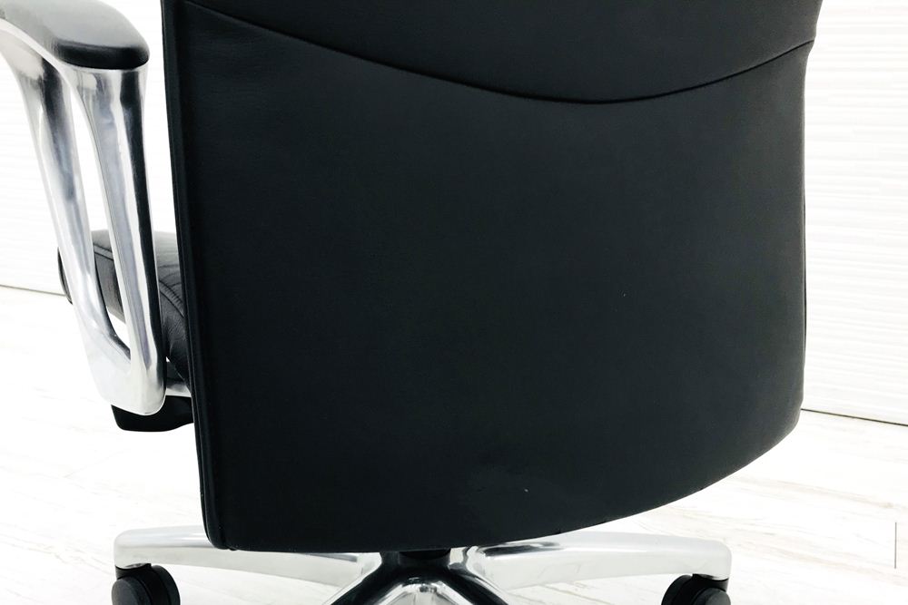 オカムラ エグゼクティブチェア CEシリーズ 中古チェア 役員チェア 革張り 中古オフィス家具 CE68SX-P794　2012年製画像